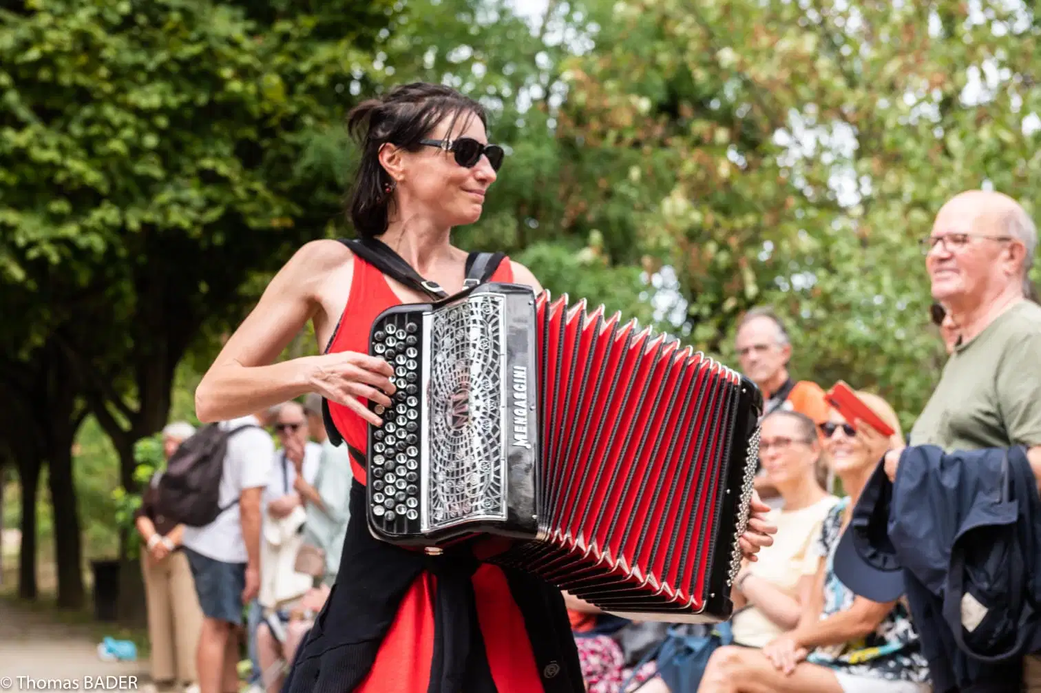 Justine Jérémie et son accordéon